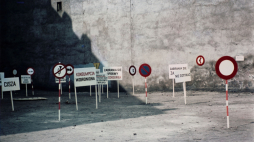 Ewa Partum Legalność przestrzeni, 1979, Muzeum Sztuki w Łodzi