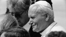 Papież Jan Paweł II. Fot. PAP/CAF/I. Radkiewicz