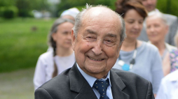 Prof. Andrzej Kułakowski. Fot. PAP/J. Kamiński