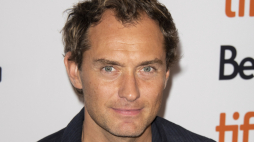 Toronto. 2018-09-07. Brytyjski aktor Jude Law. Fot. PAP/EPA