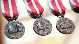 Medal Komisji Edukacji Narodowej.  PAP/J. Turczyk