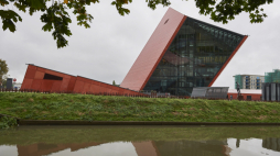 Budynek Muzeum II Wojny Światowej w Gdańsku. Fot. PAP/A. Warżawa