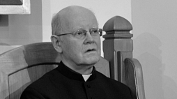 Śp. ks. Edward Poniewierski (1953-2021). Źródło: www.diecezja.radom.pl