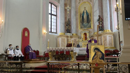 Msza święta w intencji ofiar zbrodni katyńskiej w mińskiej katedrze. 07.03.2021. Źródło: Ambasada RP na Białorusi