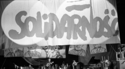 Festiwal I Przegląd Piosenki Prawdziwej – Zakazane Piosenki w hali Oliwia. Gdańsk, 22.08.1981. Fot. PAP/CAF/S. Kraszewski