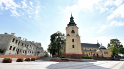 Bazylika katedralna Wniebowzięcia NMP w Kielcach. Fot. PAP/P. Polak