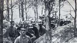 Powstańcy wielkopolscy w okopach, styczeń 1919 r. Źródło: Wikimedia Commons