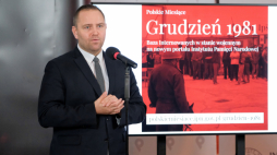 Prezes Instututu Pamięci Narodowej Karol Nawrocki podczas konferencji prasowej w Centrum Edukacyjnym IPN "Przystanek Historia" w Warszawie. Fot. PAP/M. Marek