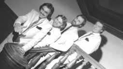 Zespół muzyczny VOX – od lewej: Witold Paszt, Andrzej Kozioł, Ryszard Rynkowski, Jerzy Słota. 1985 r. PAP/CAF/Z. Matuszewski
