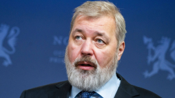 Dmitrij Muratow, redaktor naczelny rosyjskiej „Nowej Gaziety” i laureat Pokojowej Nagrody Nobla w 2021 roku. Fot. PAP/EPA