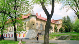 Pałac Bobrowskich w Andrychowie. Źródło: Wikimedia Commons