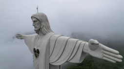 Pomnik Chrystusa Opiekuna w stanie Rio Grande do Sul, na południu Brazylii. Fot. PAP/EPA