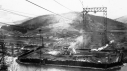 Centralny Okręg Przemysłowy: budowa zapory wodnej na Dunajcu w Rożnowie. 1937 r. Fot. NAC
