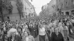 Marsz głodowy. Łódź 30.07.1981. Fot. PAP/T. Prażmowski