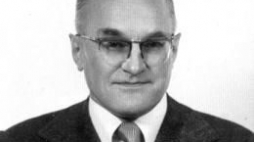 Prof. Zbigniew Raszewski. Źródło: wikipedia.org