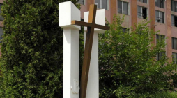 Radom. Miejsce stracenia pracowników radomskich zakładów w październiku 1942 r. Źródło: Wikipedia Commons