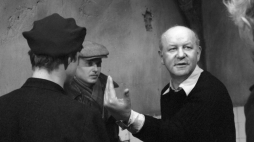 Realizacja filmu "Dom". Nz. Tomasz Borkowy, Andrzej Żółkiewski, Jan Łomnicki. 1980 r. Fot. PAP/W. Rozmysłowicz