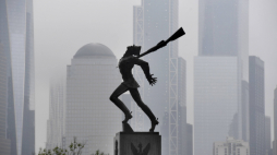 Pomnik Katyński w Jersey City. Fot. PAP/R. Pietruszka