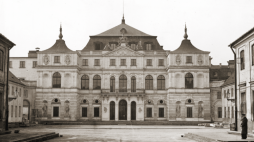 Pałac Brühla w 1936 roku. Źródło: Wikimedia Commons