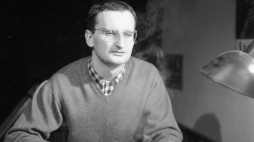 Sławomir Mrożek, 1958 r. Fot. PAP-CAF