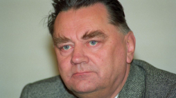 Premier Jan Olszewski. Fot. PAP/C. Słomiński