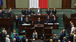 Sejm uczcił minutą ciszy ofiary rzezi wołyńskiej. Fot. PAP/P. Nowak