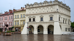 Siedziba Muzeum w Jarosławiu - Kamienica Orsettich. Fot. PAP/D. Delmanowicz