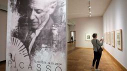 Warszawa, 11.10.2023. Przygotowana do otwarcia wystawy czasowej „Picasso” w Muzeum Narodowym w Warszawie. Fot. PAP/P. Supernak