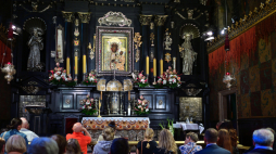 Kaplica cudownego obrazu Matki Boskiej Częstochowskiej na Jasnej Górze. Fot. PAP/P. Piątkowski