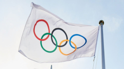 Flaga olimpijska. Fot. PAP/A. Warżawa