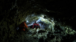 Jaskinia – zdjęcie ilustracyjne. Fot. PAP/EPA