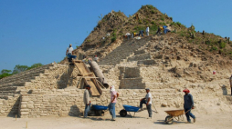 Stanowisko archeologiczne Moral-Reforma w Meksyku. 2009 r. Fot. PAP/EPA