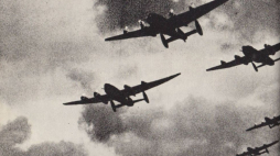 Avro Lancastery 300. Dywizjonu Bombowego "Ziemi Mazowieckiej". Źródło: Wikimedia Commons