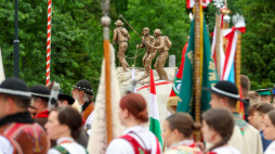 Uroczystość odsłonięcia Pomnika Kurierów Tatrzańskich w Zakopanem. Fot. PAP/G. Momot