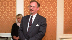 Jan Kieniewicz jako ambasador Polski w Hiszpanii. Fot. PAP/T. Walczak 