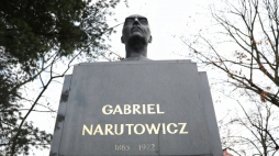 Pomnik Gabriela Narutowicza w Warszawie. Fot. PAP/L. Szymański