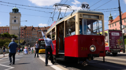 Zabytkowy tramwaj W-Z, fot. PAP/L. Szymański