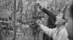 Mur Berliński, 1989 r. PAP/Jerzy Undro