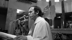 Ksiądz Jerzy Popiełuszko. Fot. PAP/G. Rogiński
