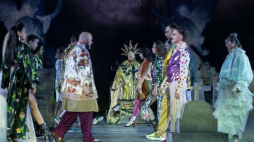 Próba prasowa spektaklu „Romeo i Julia" w reż. Jana Klaty na Dużej Scenie Teatru Muzycznego Capitol we Wrocławiu. Fot. PAP/M. Kulczyński