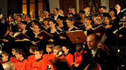 Koncert dedykowany twórcy Wratislavii Cantans - Andrzejowi Markowskiemu w 2010 r. Fot. PAP/G. Hawałej 