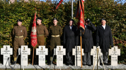 Cmentarz żołnierzy dywizji gen. Maczka w Holandii, fot. PAP/A. Lange