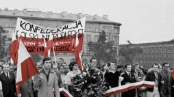 „"Szaleńcy niepodległości'. Historia Konfederacji Polski Niepodległej” dr. Grzegorza Wołka, wyd. Instytutu Pamięci Narodowej