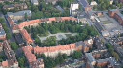Plac Akademicki w Bytomiu. Fot. Wikipedia.