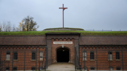 Teren b. KL Posen, obecnie Muzeum Martyrologii Wielkopolan – Fort VII w Poznaniu. 2023 r. Fot. PAP/J. Kaczmarczyk