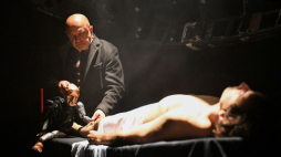 Próba medialna spektaklu Teatru Centralnego pt. "Księga znaku" w reżyserii Pawła Passiniego w ramach cyklu "Dekalog Teatralny" w Centrum Kultury w Lublinie. Fot. PAP/W. Jargiło