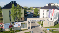 Budynki Politechniki Opolskiej przy ul. Prószkowskiej. Fot. PAP/S. Mielnik