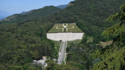 Polski Cmentarz Wojenny na Monte Cassino. 2022 r. Fot. PAP/R. Pietruszka
