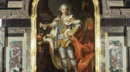 Stanisław August Poniatowski w stroju koronacyjnym na portrecie, którego autorem jest Marcello Baciarelli, fot. PAP/J. Morek