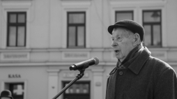Tadeusz Jakubowicz, wieloletni przewodniczący Gminy Żydowskiej w Krakowie, fot. PAP/Art Service
